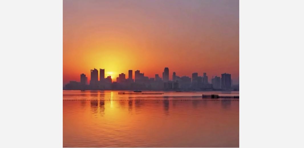 Stunning sunsets spotlight safe and beautiful image of Bahrain